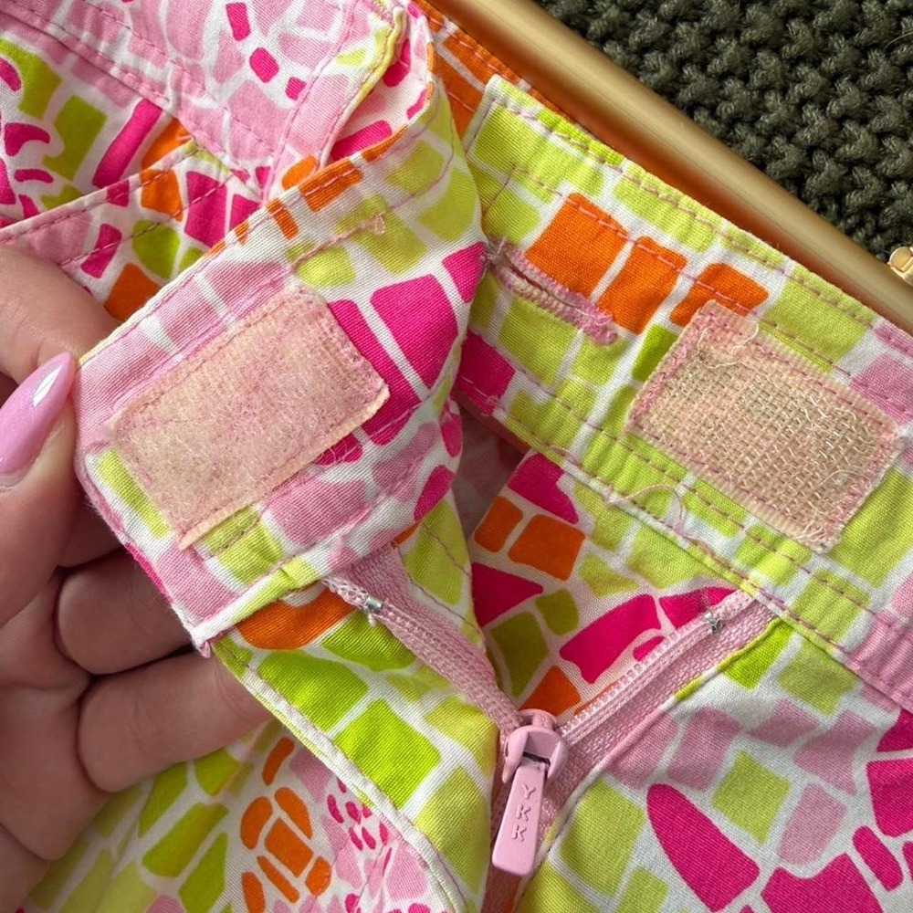 Lilly Pulitzer multicoloured mosaic print colorful capri pants - Picture 3 of 6